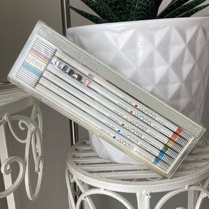 VINTAGE Mitsubishi Uni white pencil set